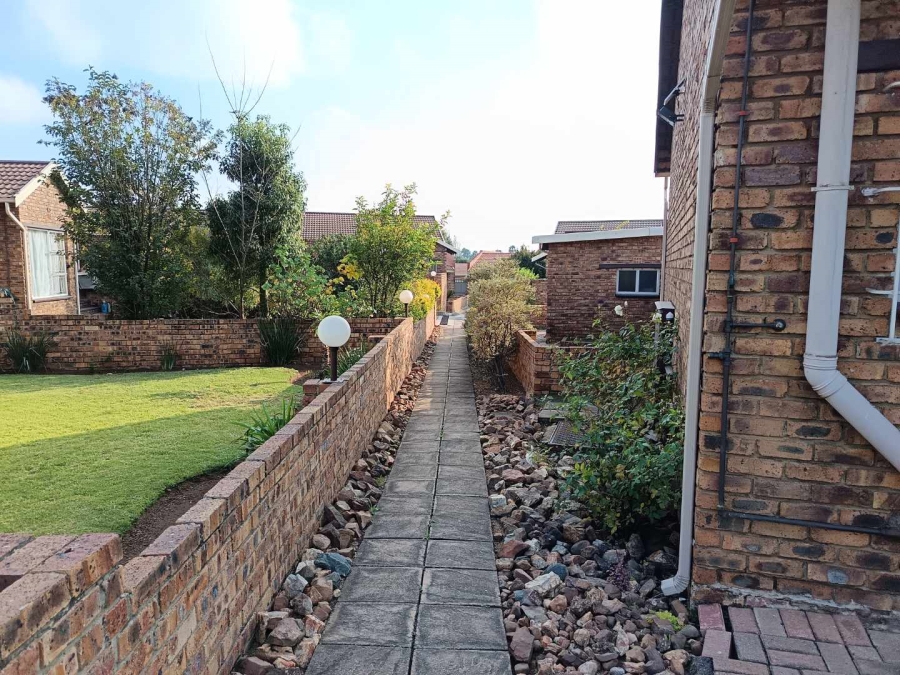 3 Bedroom Property for Sale in Randhart Gauteng