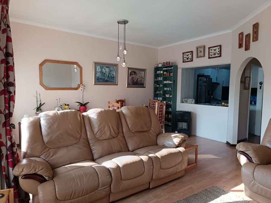 3 Bedroom Property for Sale in Randhart Gauteng