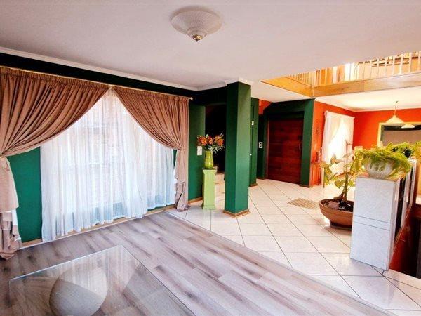 3 Bedroom Property for Sale in Bassonia Gauteng