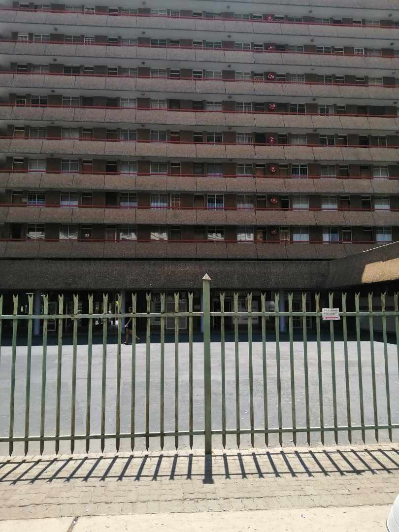1 Bedroom Property for Sale in Hatfield Gauteng