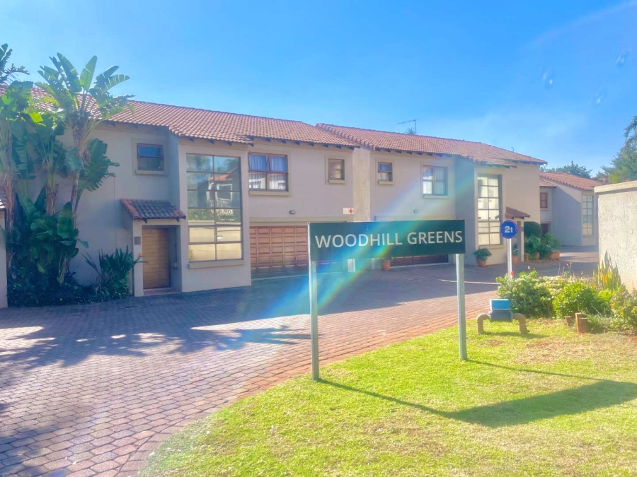 3 Bedroom Property for Sale in Woodhill Estate Gauteng