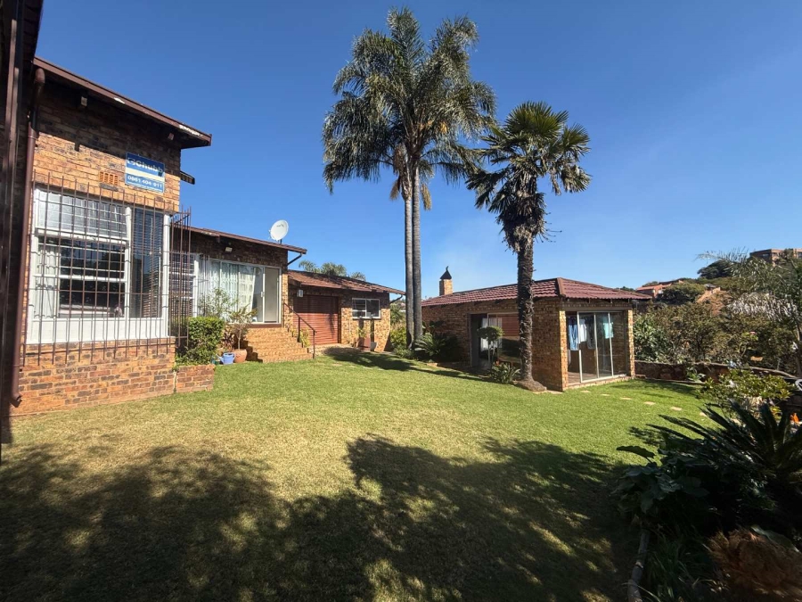 3 Bedroom Property for Sale in Breaunanda Gauteng