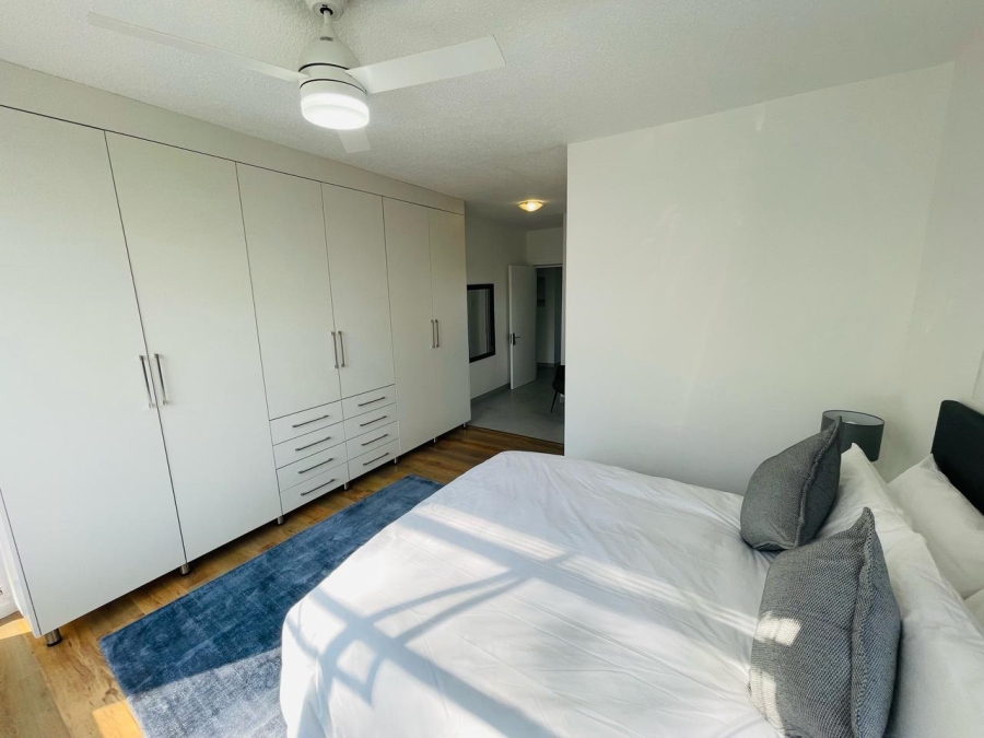 To Let 3 Bedroom Property for Rent in Sandhurst Gauteng