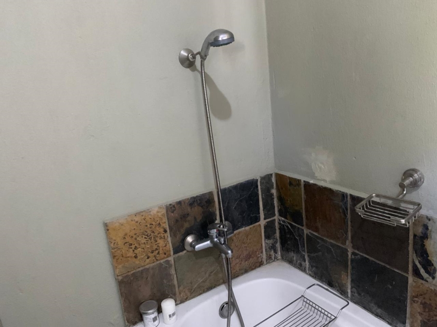 2 Bedroom Property for Sale in Honeydew Gauteng