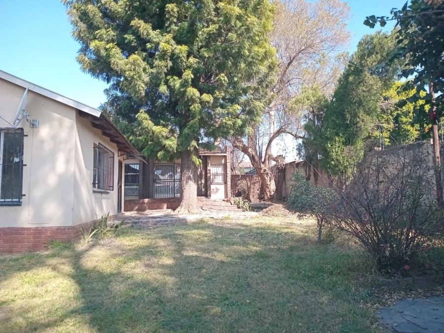 Commercial Property for Sale in Silverton Gauteng