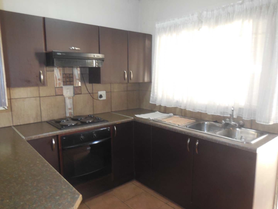2 Bedroom Property for Sale in East Lynne Gauteng