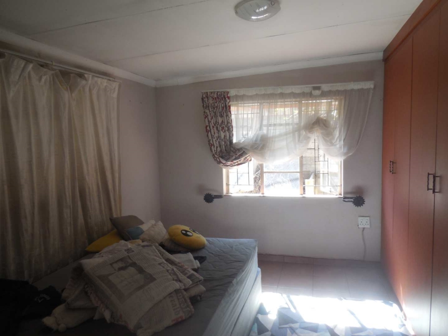 2 Bedroom Property for Sale in East Lynne Gauteng