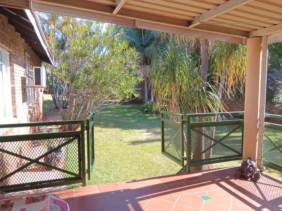 4 Bedroom Property for Sale in Ninapark Gauteng