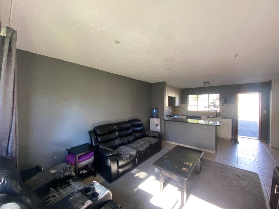 To Let 3 Bedroom Property for Rent in Fairland Gauteng