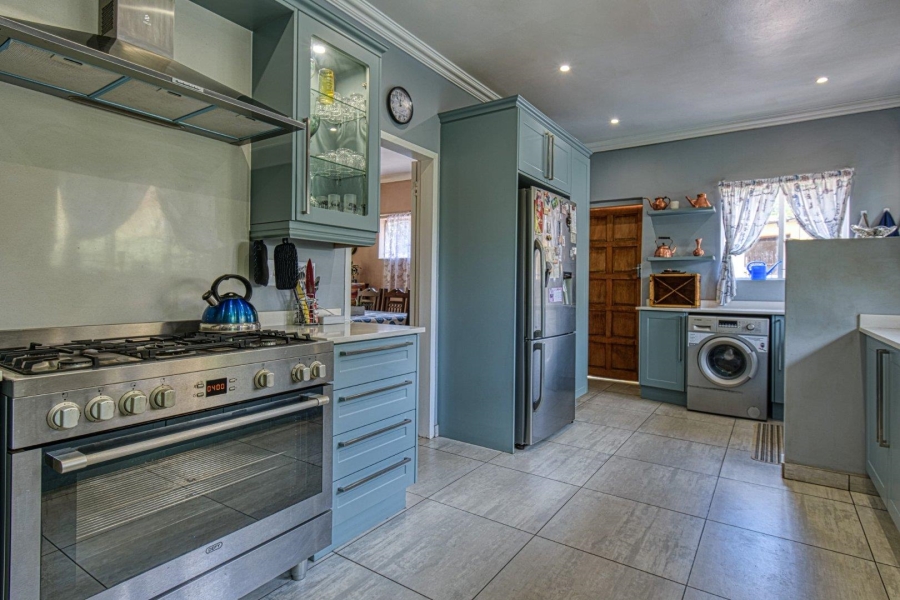 3 Bedroom Property for Sale in Mondeor Gauteng