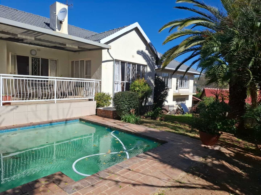 3 Bedroom Property for Sale in Mondeor Gauteng