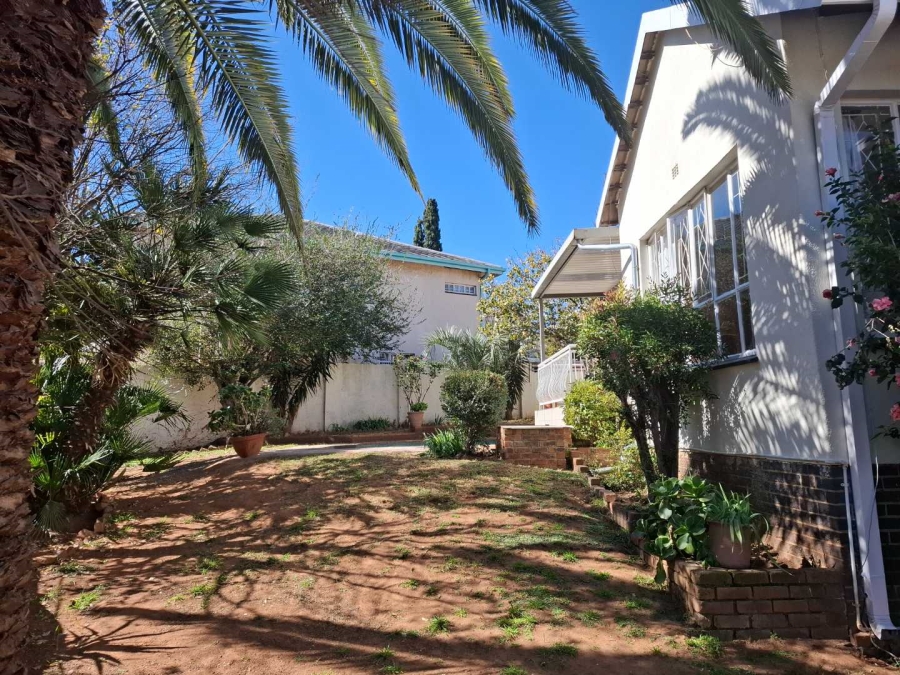 3 Bedroom Property for Sale in Mondeor Gauteng