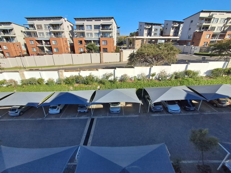1 Bedroom Property for Sale in Oakdene Gauteng