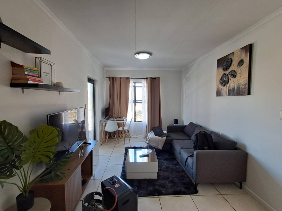 1 Bedroom Property for Sale in Oakdene Gauteng