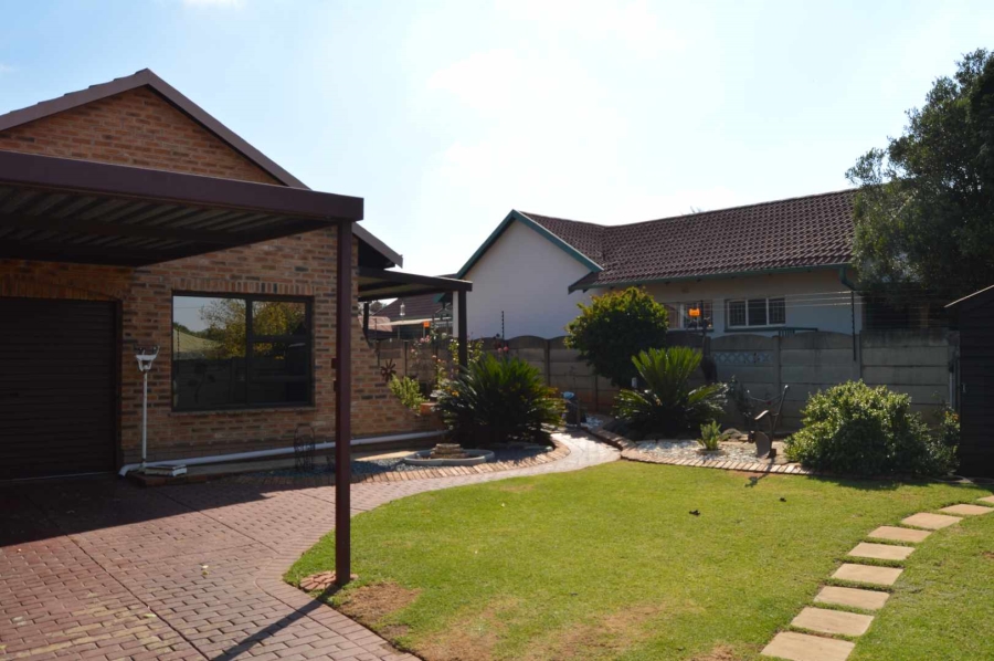 3 Bedroom Property for Sale in Florentia Gauteng
