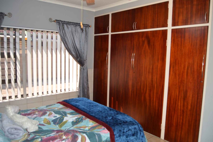 3 Bedroom Property for Sale in Florentia Gauteng