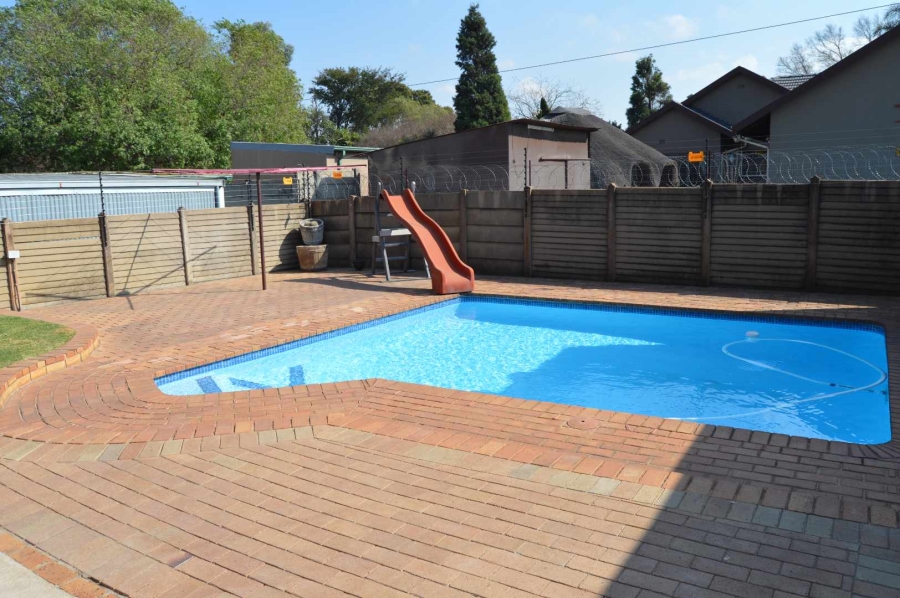 3 Bedroom Property for Sale in Florentia Gauteng