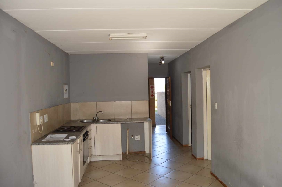 2 Bedroom Property for Sale in Albertsdal Gauteng