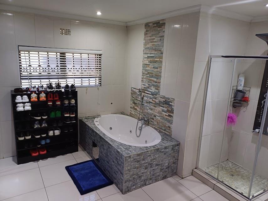 3 Bedroom Property for Sale in Florentia Gauteng