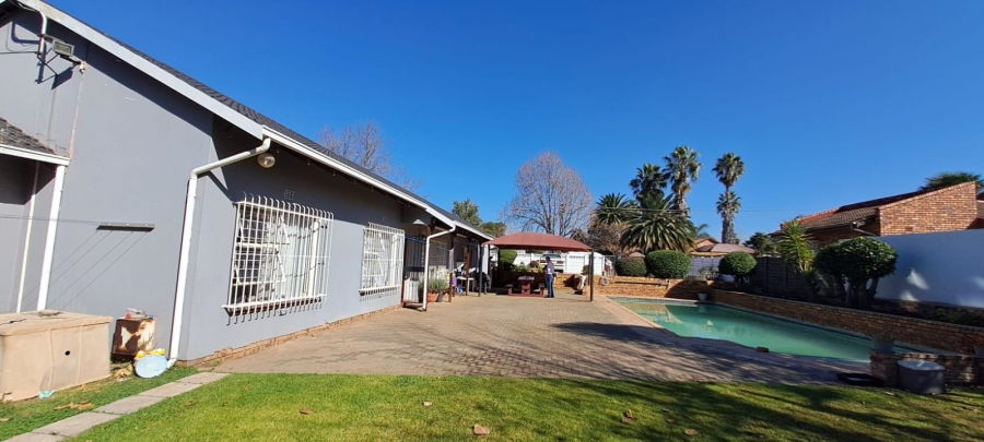 3 Bedroom Property for Sale in Kibler Park Gauteng