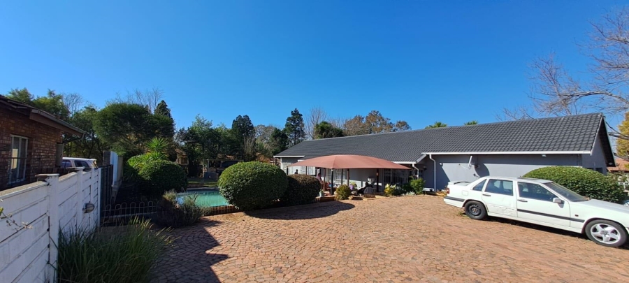 3 Bedroom Property for Sale in Kibler Park Gauteng