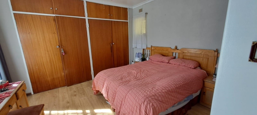 3 Bedroom Property for Sale in Kibler Park Gauteng