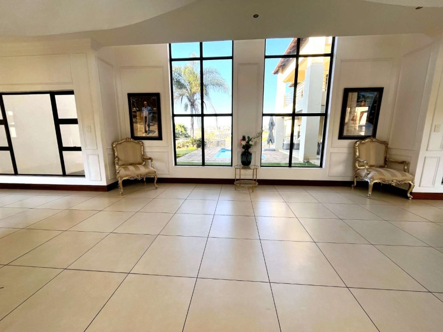 6 Bedroom Property for Sale in Mooikloof Gauteng