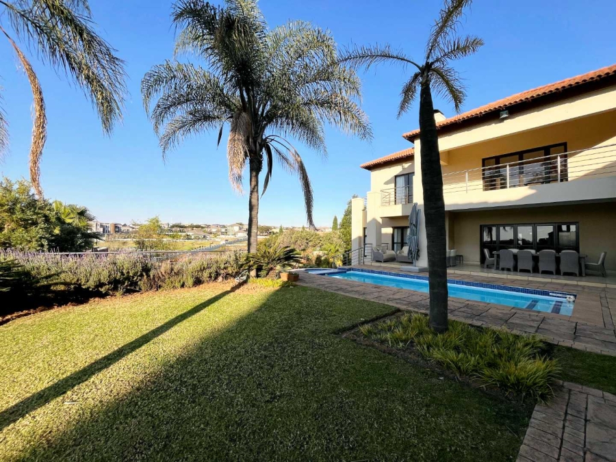 6 Bedroom Property for Sale in Mooikloof Gauteng
