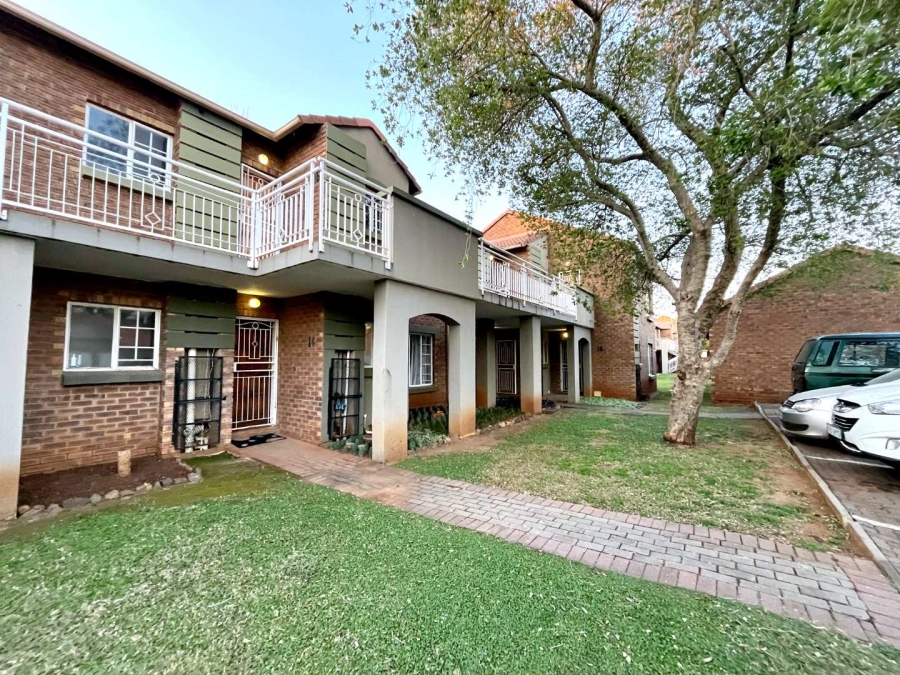 2 Bedroom Property for Sale in Equestria Gauteng
