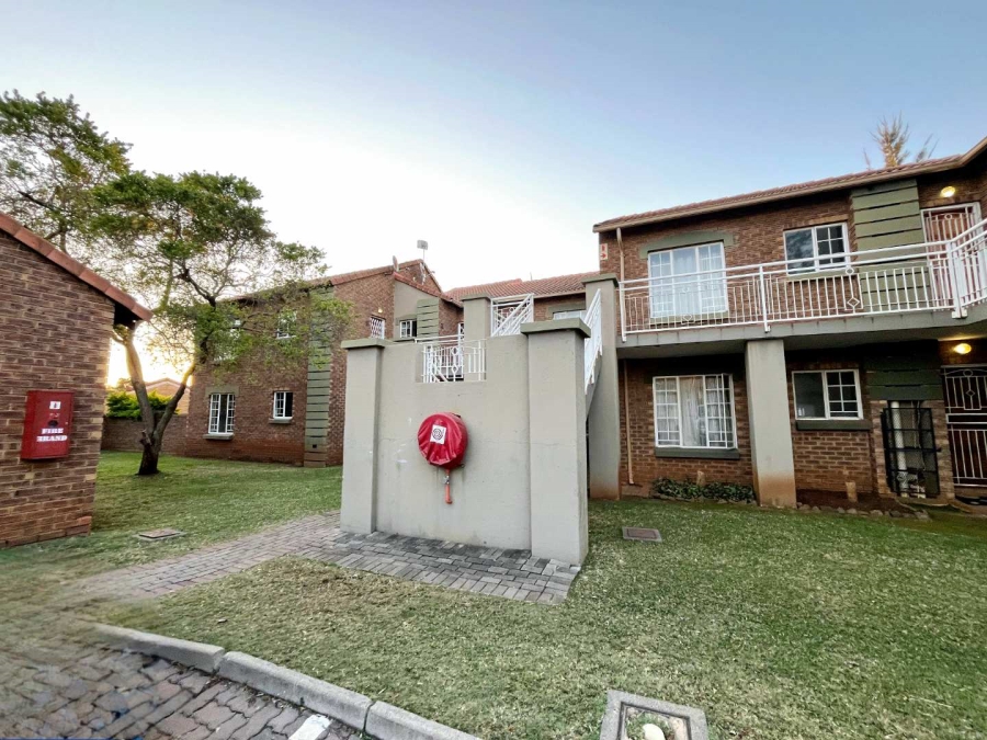 2 Bedroom Property for Sale in Equestria Gauteng
