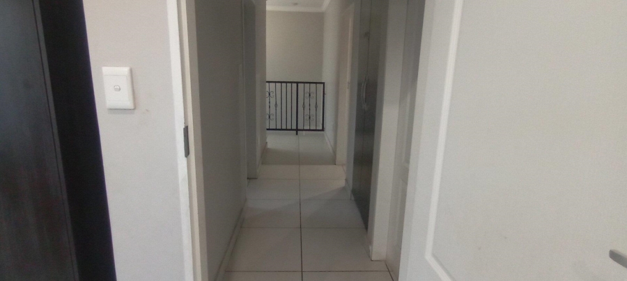 3 Bedroom Property for Sale in Zambezi Manor Lifestyle Estate Gauteng