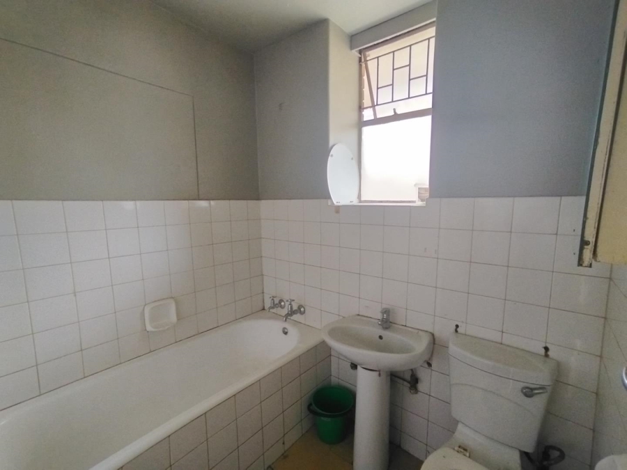 To Let 2 Bedroom Property for Rent in Pretoria West Gauteng