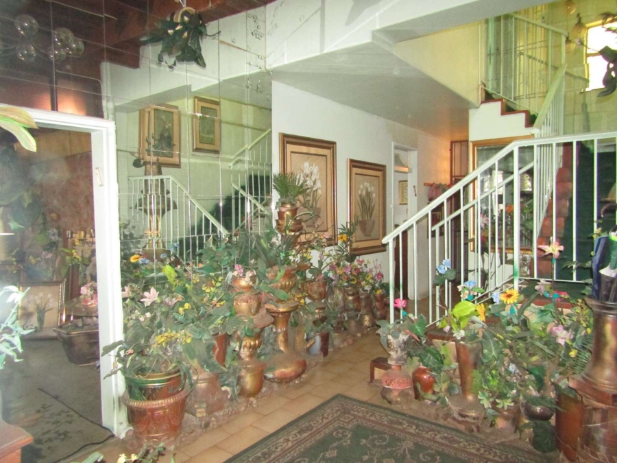 5 Bedroom Property for Sale in Sunningdale Gauteng