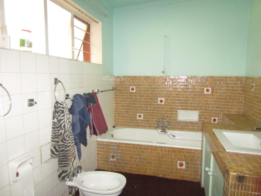5 Bedroom Property for Sale in Sunningdale Gauteng