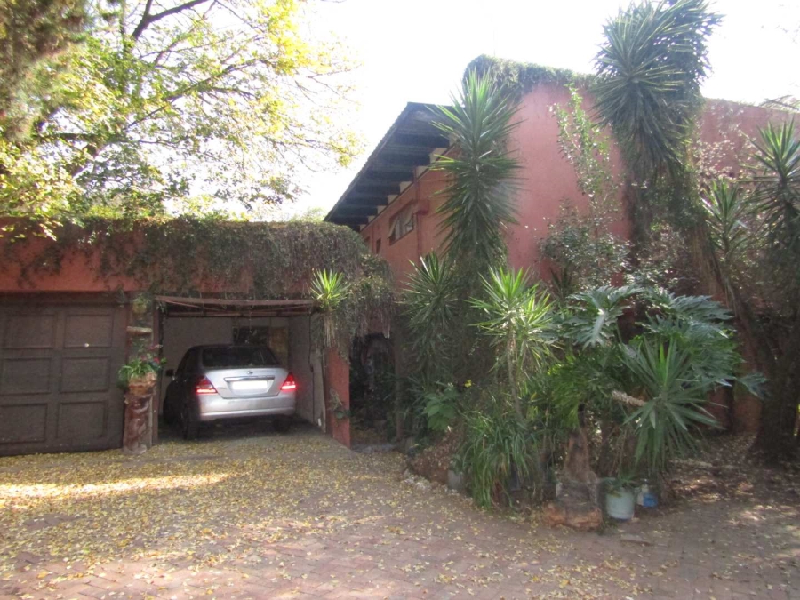 5 Bedroom Property for Sale in Sunningdale Gauteng