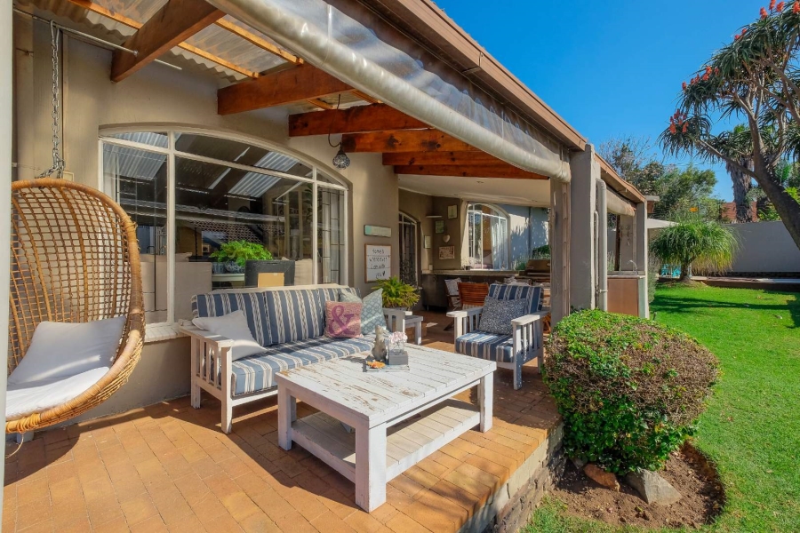3 Bedroom Property for Sale in Buccleuch Gauteng