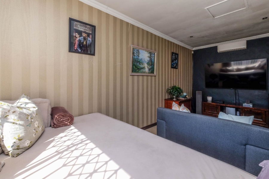 3 Bedroom Property for Sale in Buccleuch Gauteng