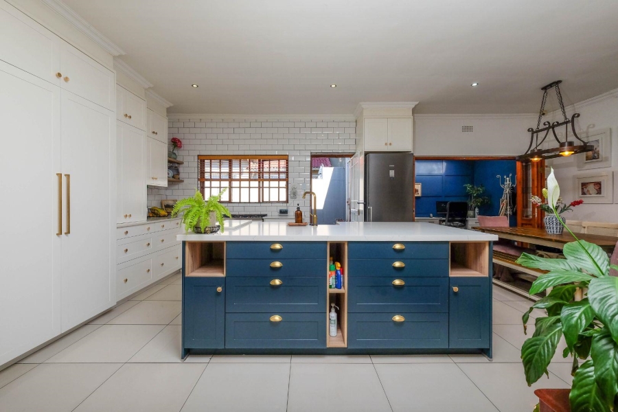 3 Bedroom Property for Sale in Buccleuch Gauteng