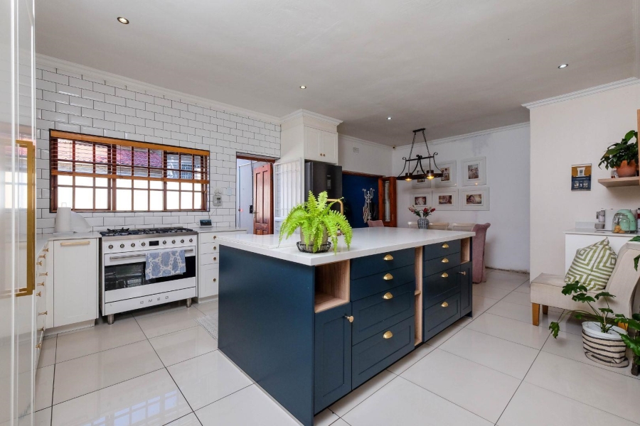 3 Bedroom Property for Sale in Buccleuch Gauteng
