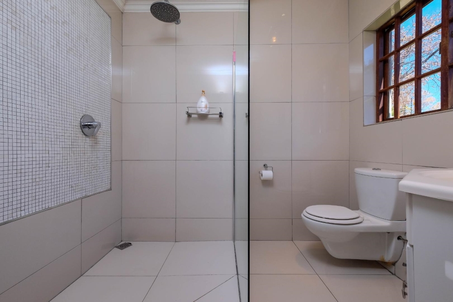 3 Bedroom Property for Sale in Buccleuch Gauteng