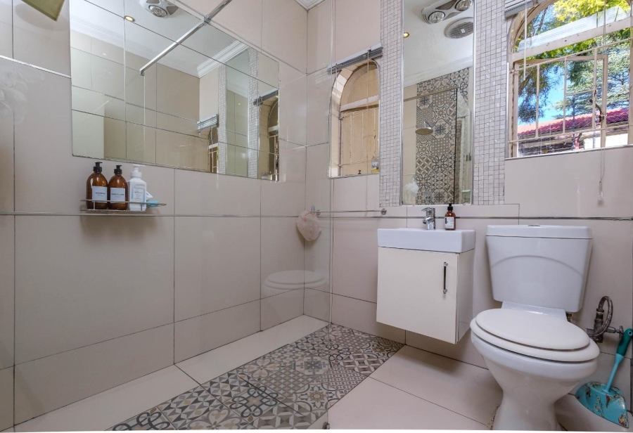 3 Bedroom Property for Sale in Buccleuch Gauteng