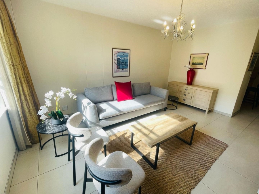To Let 2 Bedroom Property for Rent in Sandhurst Gauteng