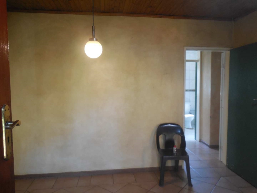 To Let 3 Bedroom Property for Rent in Silverton Gauteng