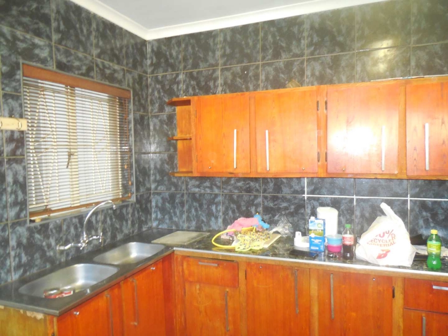 To Let 3 Bedroom Property for Rent in Silverton Gauteng