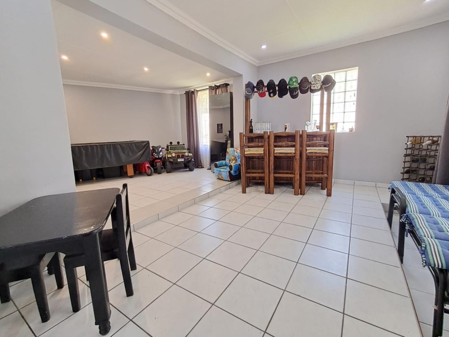 3 Bedroom Property for Sale in Bassonia Gauteng