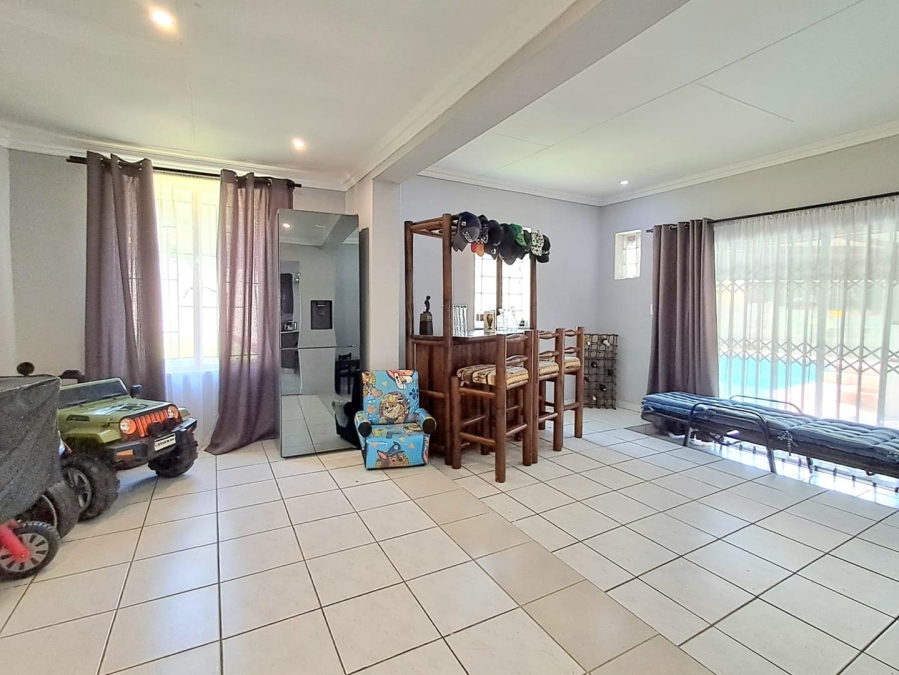 3 Bedroom Property for Sale in Bassonia Gauteng