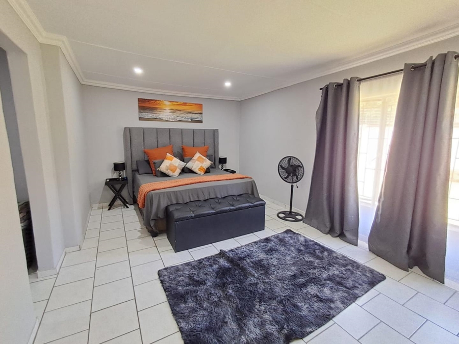 3 Bedroom Property for Sale in Bassonia Gauteng
