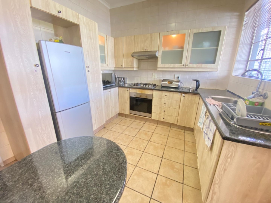 3 Bedroom Property for Sale in Robertsham Gauteng