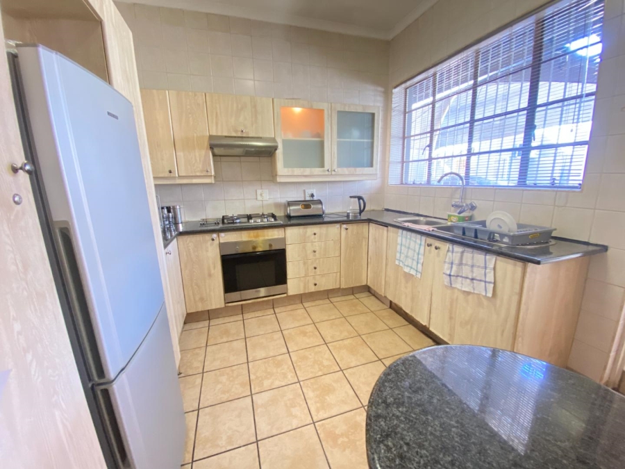 3 Bedroom Property for Sale in Robertsham Gauteng