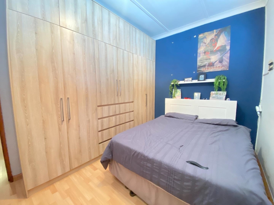 3 Bedroom Property for Sale in Robertsham Gauteng